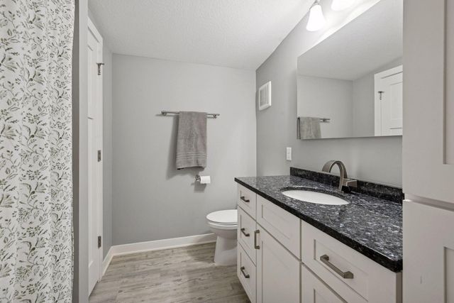 412 15th Avenue SW, Rochester, MN 55902