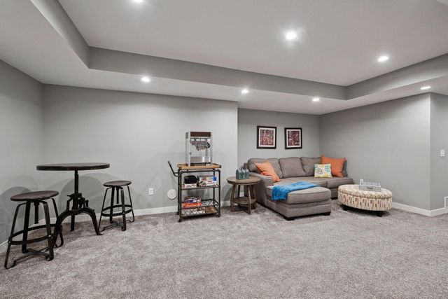 412 15th Avenue SW, Rochester, MN 55902