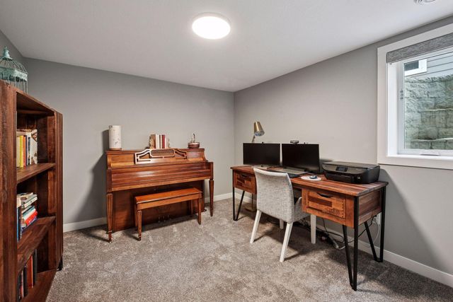 412 15th Avenue SW, Rochester, MN 55902