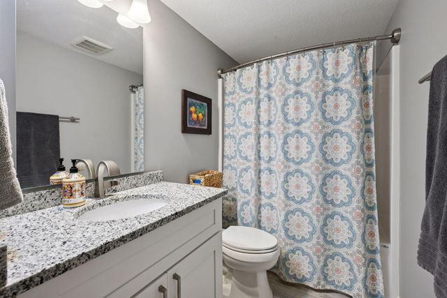 412 15th Avenue SW, Rochester, MN 55902