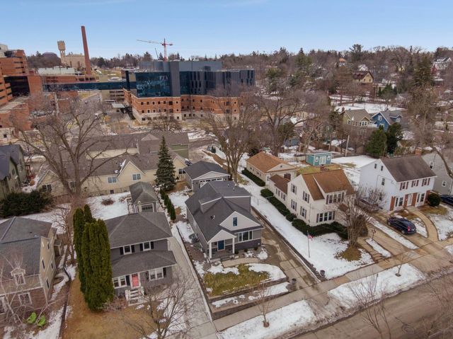 412 15th Avenue SW, Rochester, MN 55902