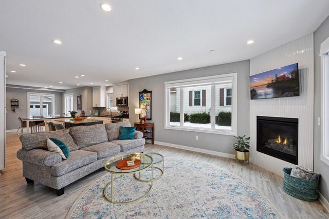 412 15th Avenue SW, Rochester, MN 55902