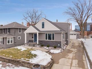 412 15th Avenue SW, Rochester, MN 55902