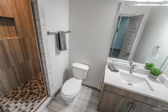 3302 S Sugar Road J, Edinburg, TX 78539