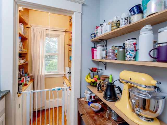 1068 24th Avenue SE, Minneapolis, MN 55414