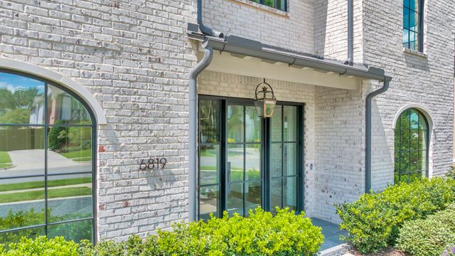 6819 Park Lane, Dallas, TX 75225