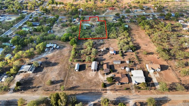 518 W Villaret Blvd, San Antonio, TX 78221