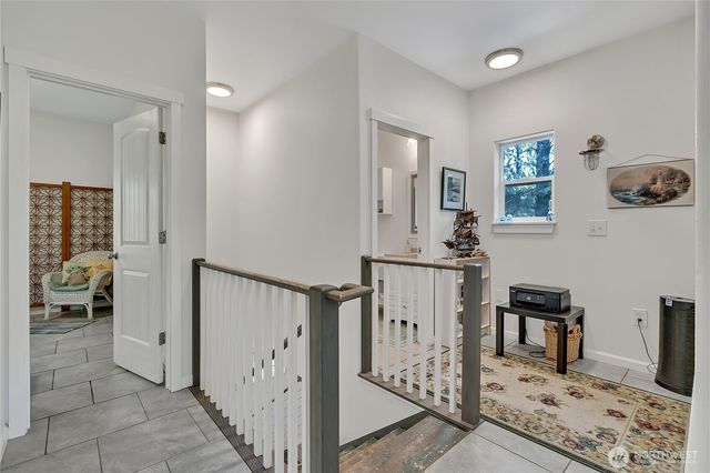 929 Discovery Avenue SE, Ocean Shores, WA 98569