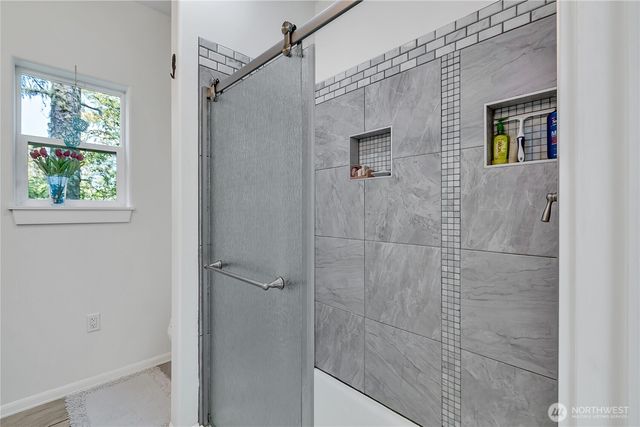 929 Discovery Avenue SE, Ocean Shores, WA 98569