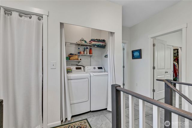 929 Discovery Avenue SE, Ocean Shores, WA 98569