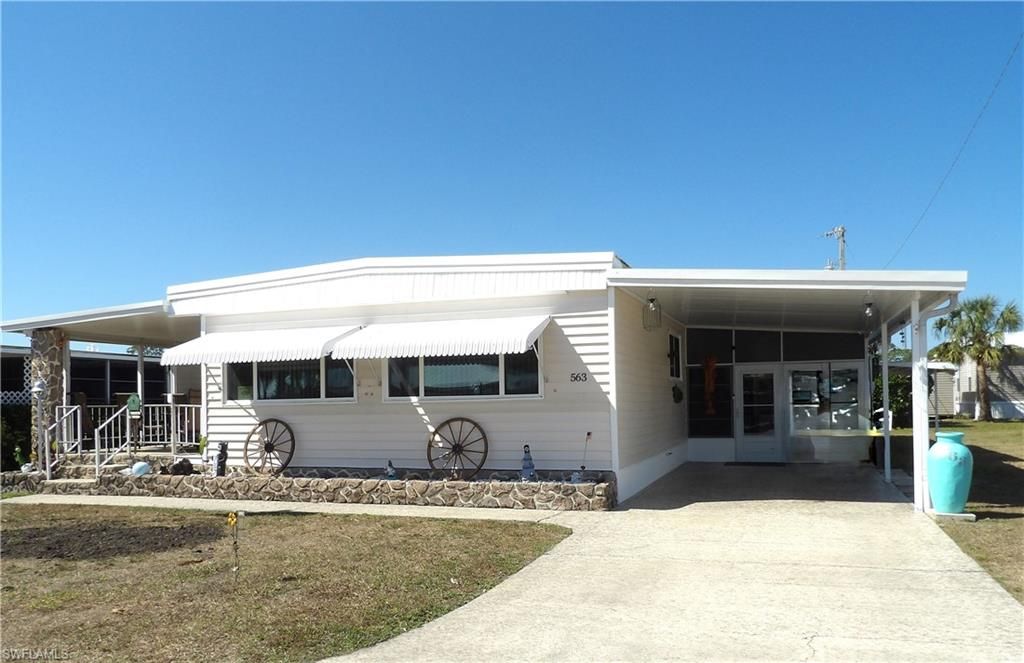 563 Timber LN S, NORTH FORT MYERS, FL 33917 — exterior
