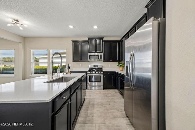 3965 CLOVERDALE Court, Middleburg, FL 32068