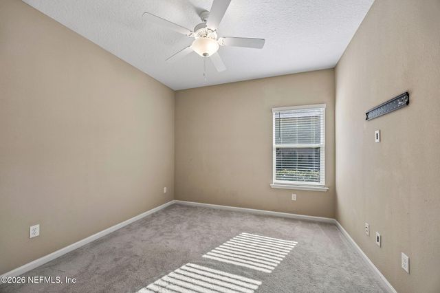 3965 CLOVERDALE Court, Middleburg, FL 32068