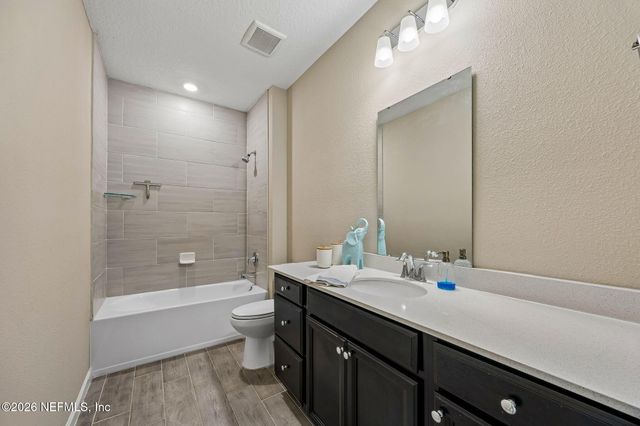 3965 CLOVERDALE Court, Middleburg, FL 32068