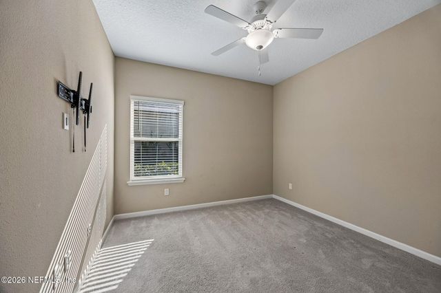 3965 CLOVERDALE Court, Middleburg, FL 32068