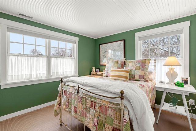 43 Ancient Highway, Hampton, NH 03842