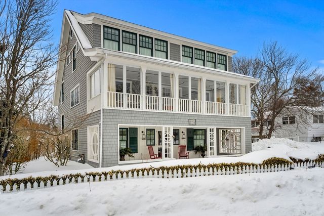 43 Ancient Highway, Hampton, NH 03842