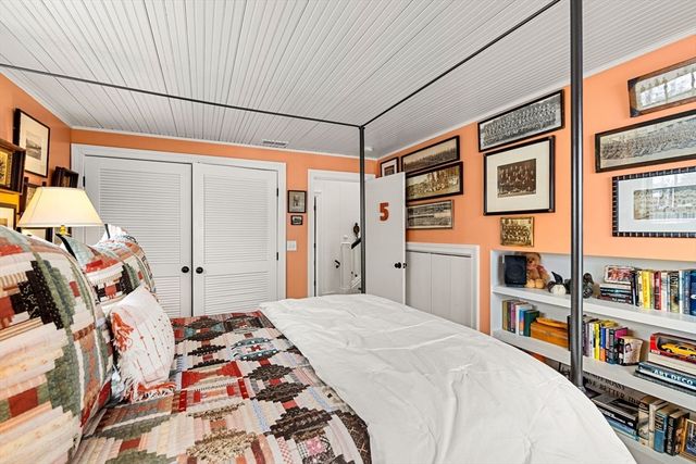 43 Ancient Highway, Hampton, NH 03842