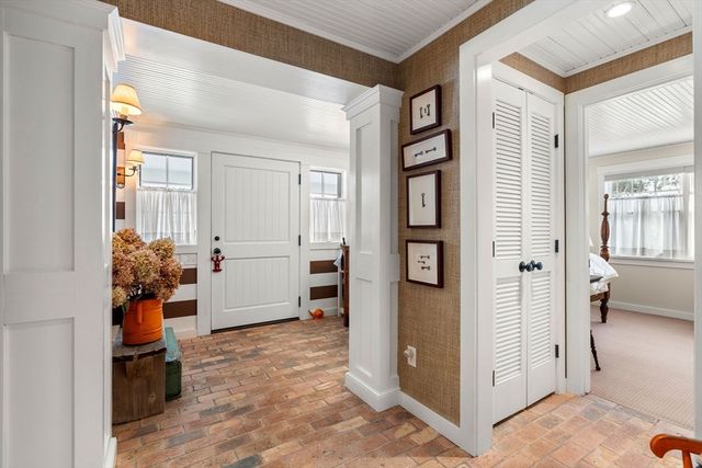 43 Ancient Highway, Hampton, NH 03842