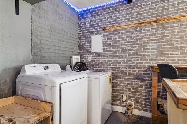 3912 Victoria BLVD, Hampton, VA 23669