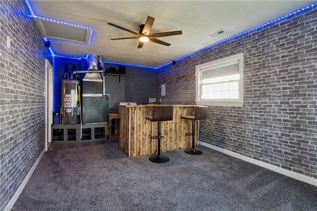 3912 Victoria BLVD, Hampton, VA 23669