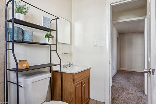 3912 Victoria BLVD, Hampton, VA 23669