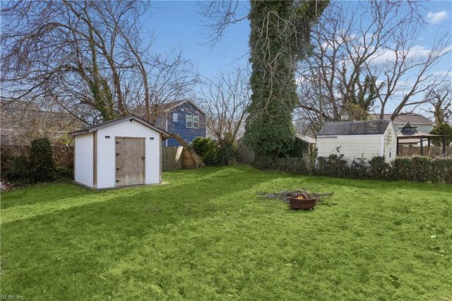 3912 Victoria BLVD, Hampton, VA 23669