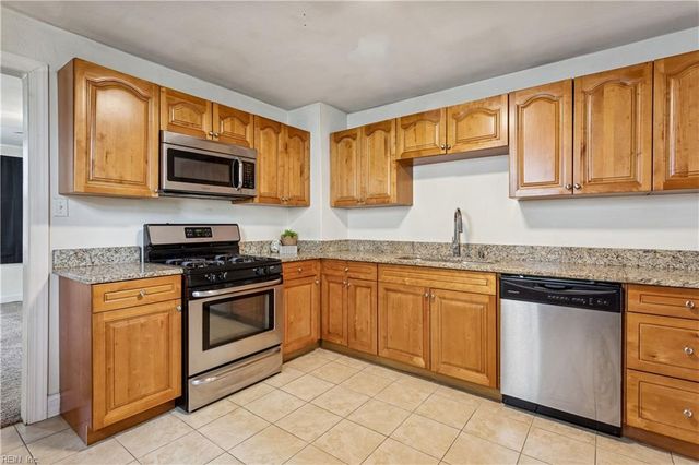 3912 Victoria BLVD, Hampton, VA 23669