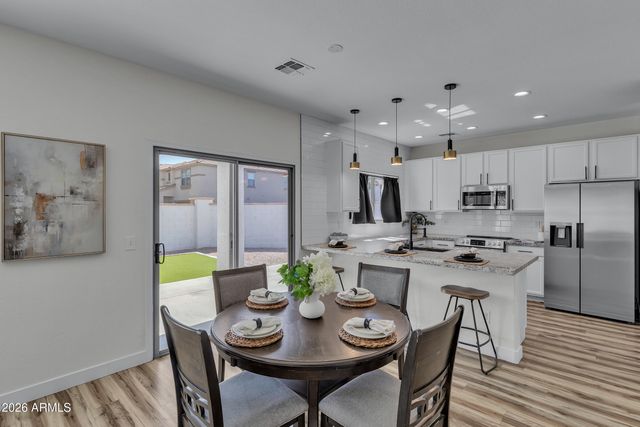 1124 E PARKVIEW Court, Gilbert, AZ 85295