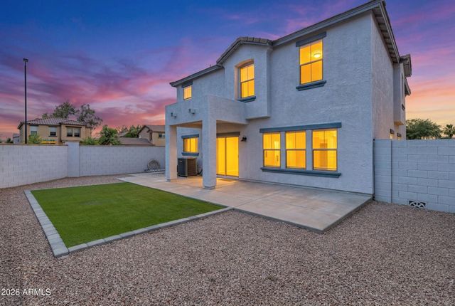 1124 E PARKVIEW Court, Gilbert, AZ 85295