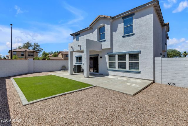 1124 E PARKVIEW Court, Gilbert, AZ 85295
