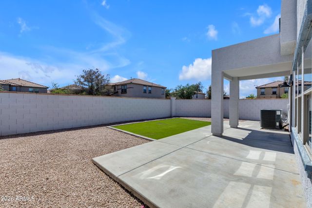1124 E PARKVIEW Court, Gilbert, AZ 85295