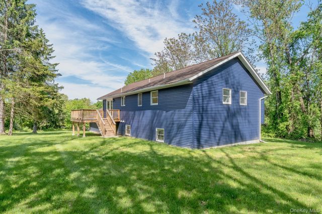 484 Dewitt Mills Road, Kingston, NY 12401