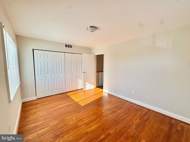 3927 VERMONT AVE, Alexandria, VA 22304