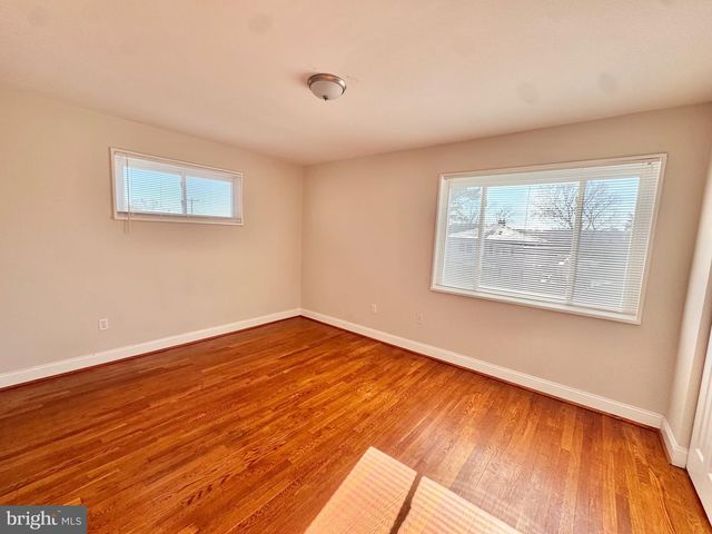 3927 VERMONT AVE, Alexandria, VA 22304