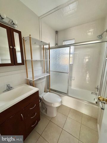 3927 VERMONT AVE, Alexandria, VA 22304