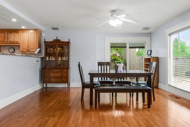 8817 W 82nd Terrace, Overland Park, KS 66204