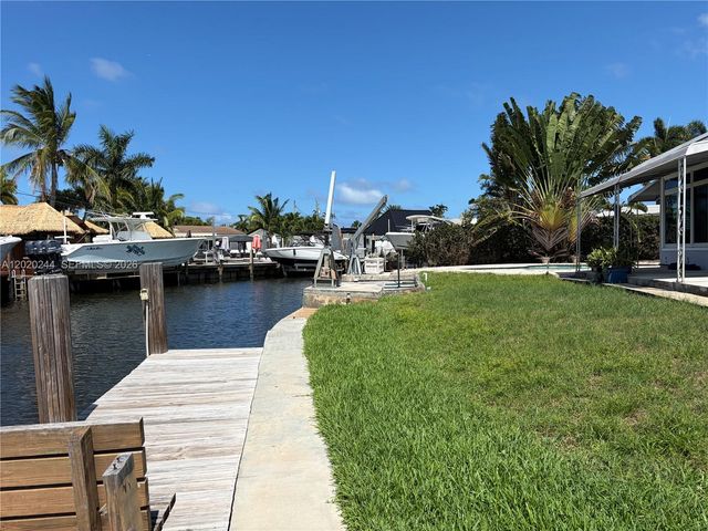 842 Argonaut Isle, Dania Beach, FL 33004