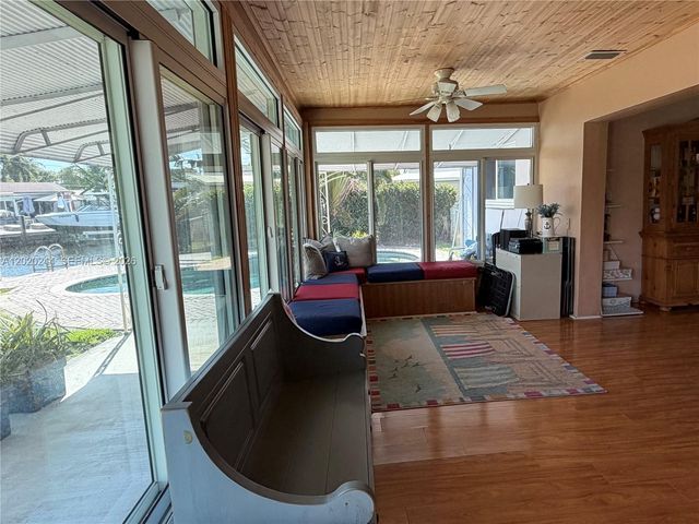 842 Argonaut Isle, Dania Beach, FL 33004