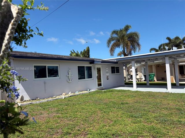 842 Argonaut Isle, Dania Beach, FL 33004