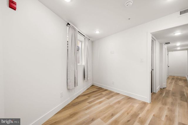4921 CHESTER AVE, Philadelphia, PA 19143