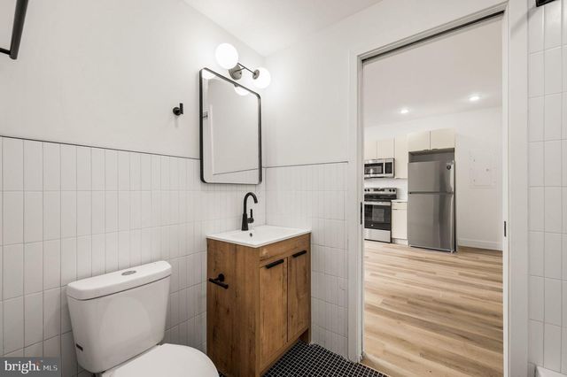 4921 CHESTER AVE, Philadelphia, PA 19143