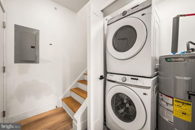 4921 CHESTER AVE, Philadelphia, PA 19143