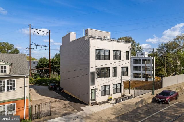4921 CHESTER AVE, Philadelphia, PA 19143