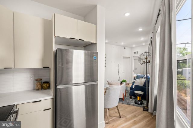 4921 CHESTER AVE, Philadelphia, PA 19143