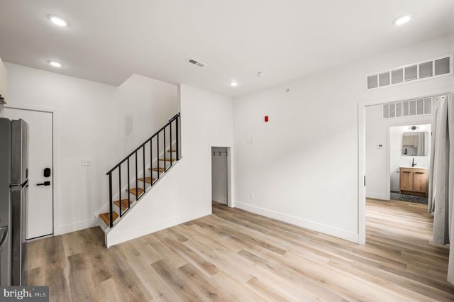 4921 CHESTER AVE, Philadelphia, PA 19143