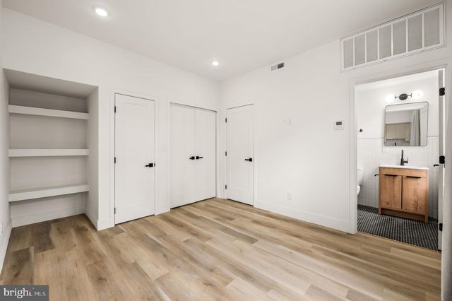 4921 CHESTER AVE, Philadelphia, PA 19143