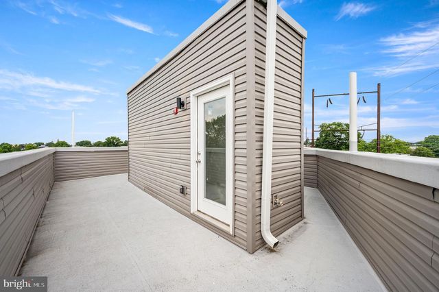 4921 CHESTER AVE, Philadelphia, PA 19143