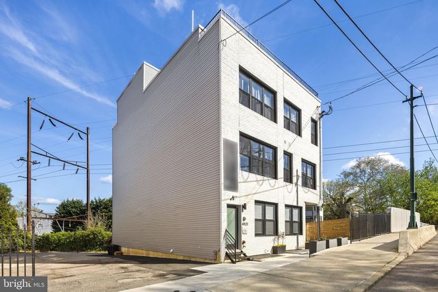 4921 CHESTER AVE, Philadelphia, PA 19143