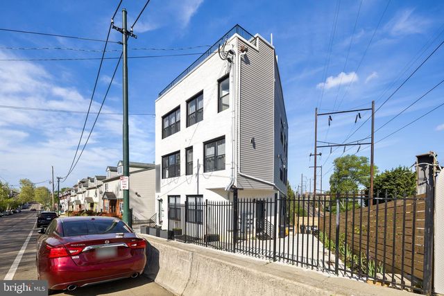 4921 CHESTER AVE, Philadelphia, PA 19143